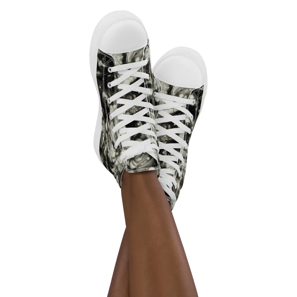 Lunar Molten on Women's High Top Canvas Shoes — Front