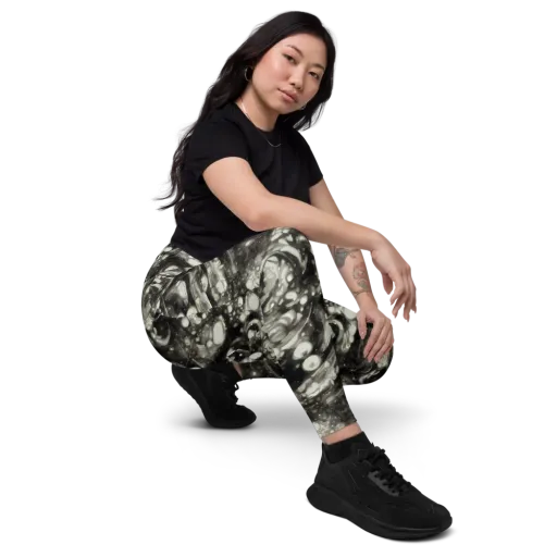 Lunar Molten on a Leggings with Pockets