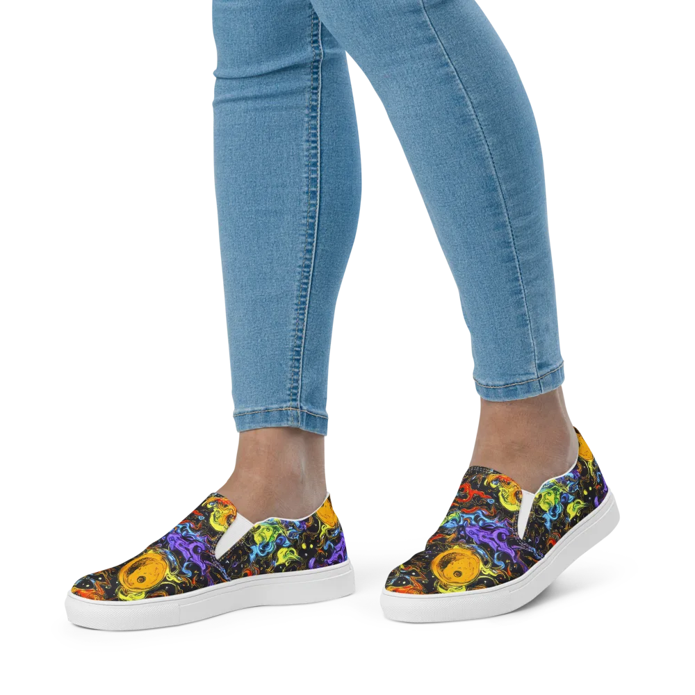 Ultraviolet Ocean on Women's Slip-On Canvas Shoes — Front