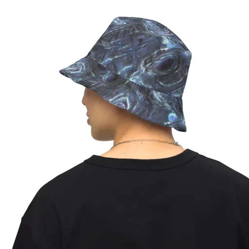 Blue Gravity on a Reversible Bucket Hat