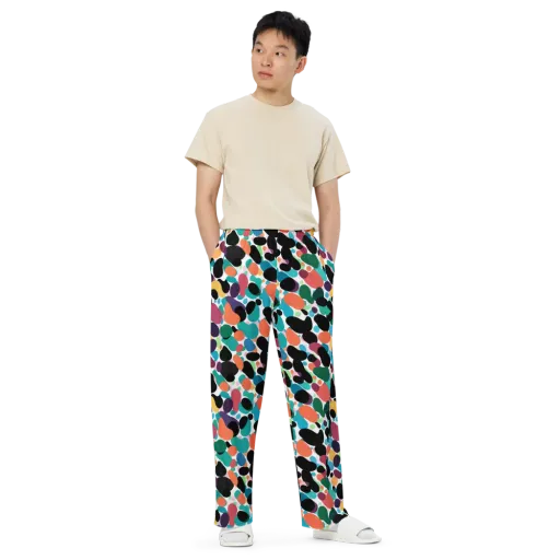 Chromatic Pebbles on a Wide-Leg Pants