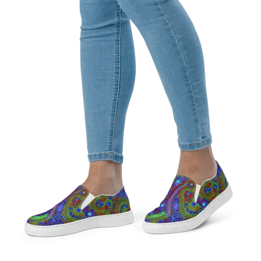 Psychedelic Matrix on a Women's Slip-On Canvas Shoes