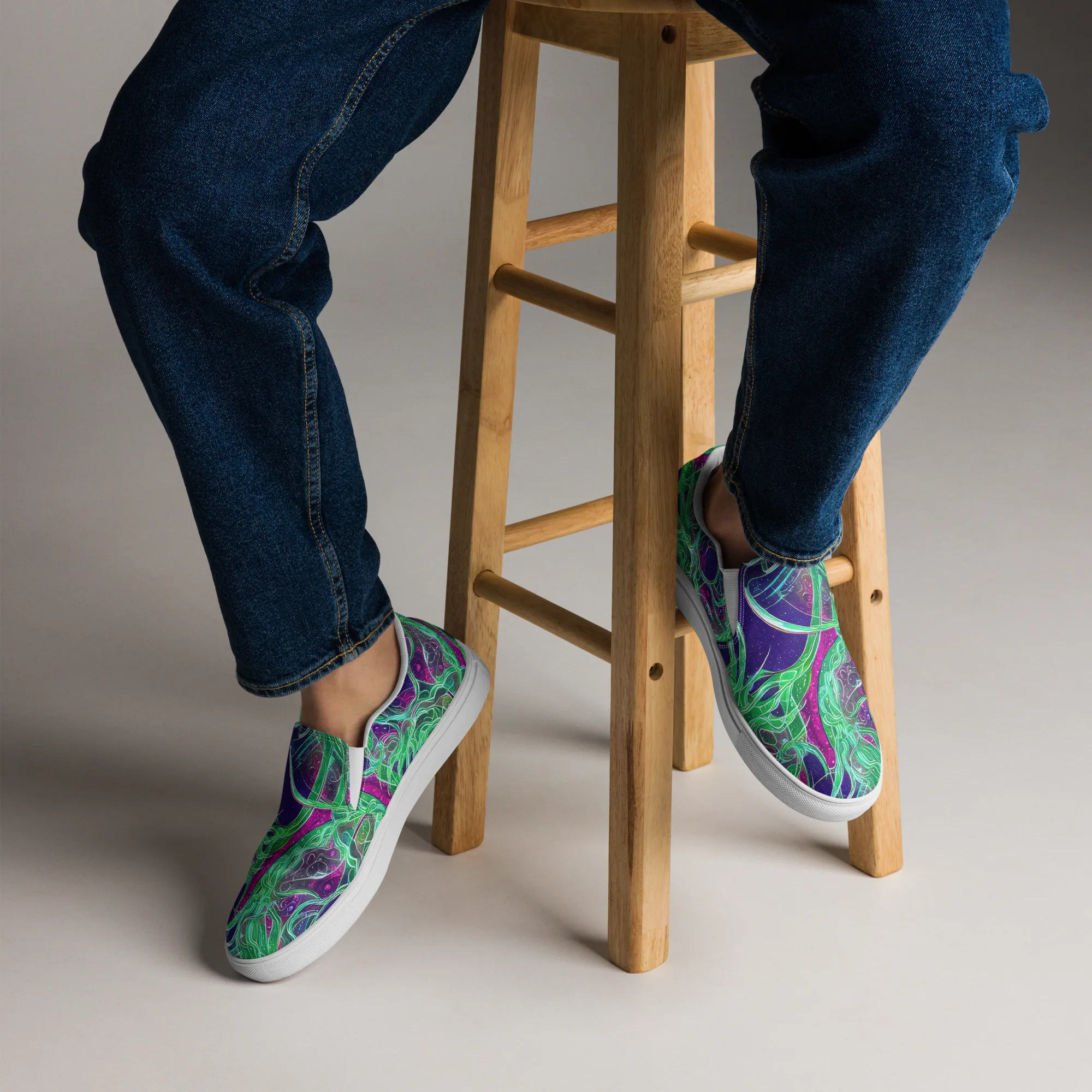 Emerald Starflow on Men's Slip-On Canvas Shoes — Front