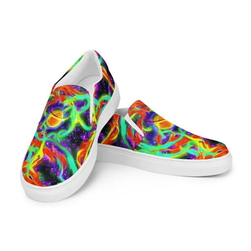 Cosmic Flare on a Men's Slip-On Canvas Shoes
