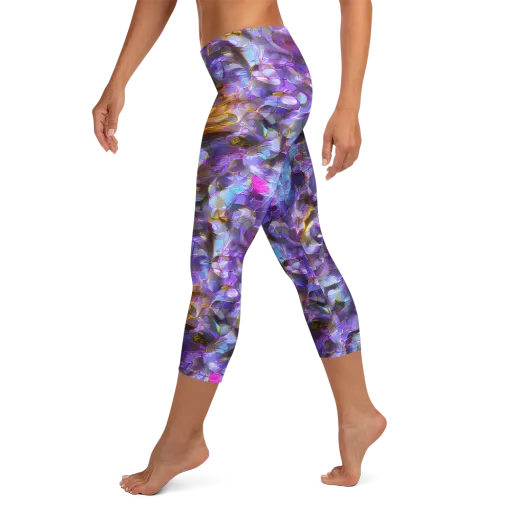 Prismatic Velvet on a Capri Leggings
