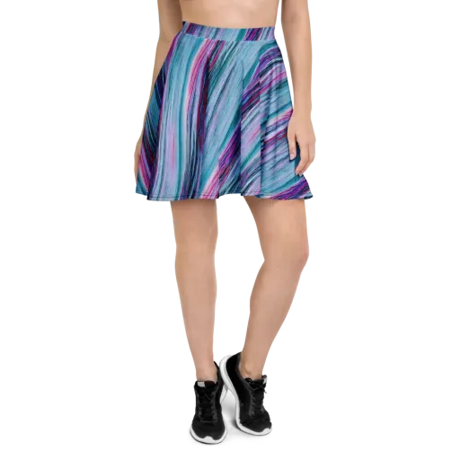 Chromatic Drift on a Skater Skirt