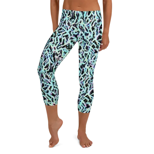 Quantum Weave on a Capri Leggings