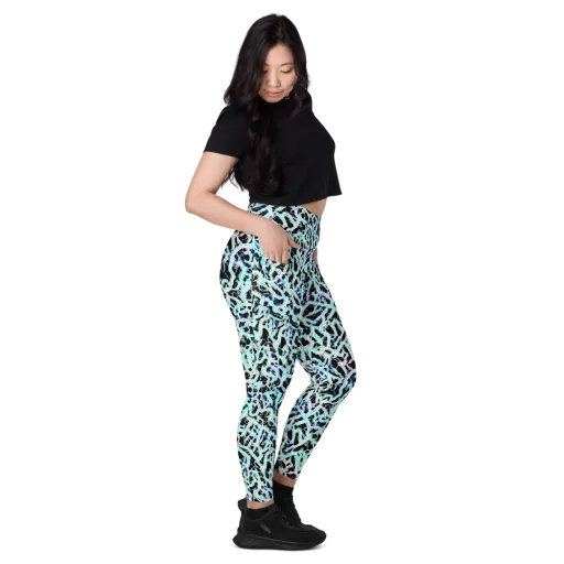 Quantum Weave on a Leggings with Pockets
