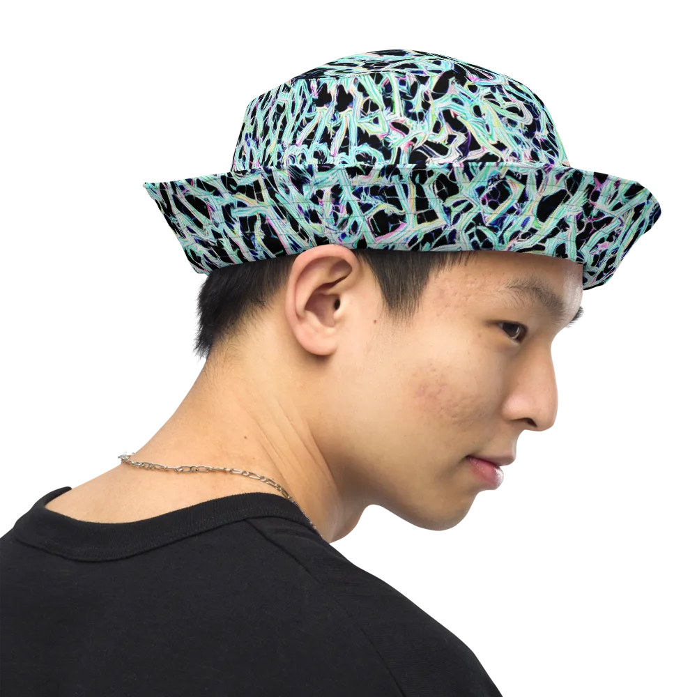 Quantum Weave on Reversible Bucket Hat — Right Outside