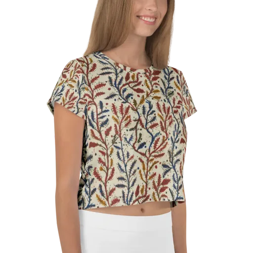 Crimson Seaweed on a Crop Tee