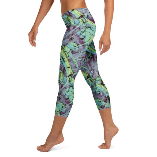 Lime Age on a Capri Leggings