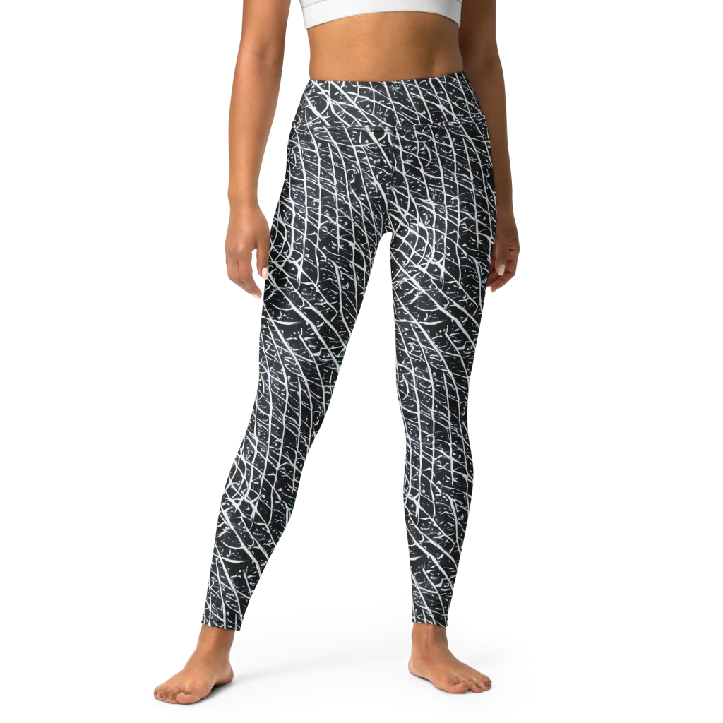 Midnight Lattice on Yoga Leggings — Front