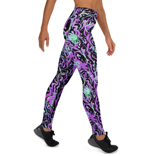 Vivid Distortion on a Yoga Leggings