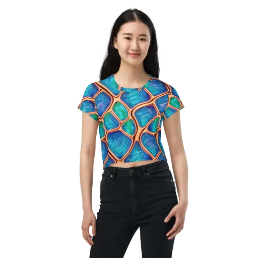 Amber Reef on a Crop Tee